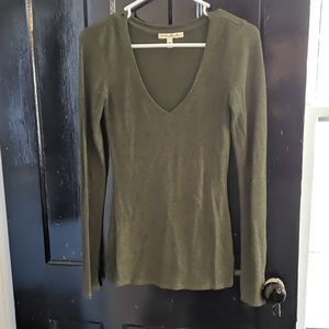 Pretty V neck sweater